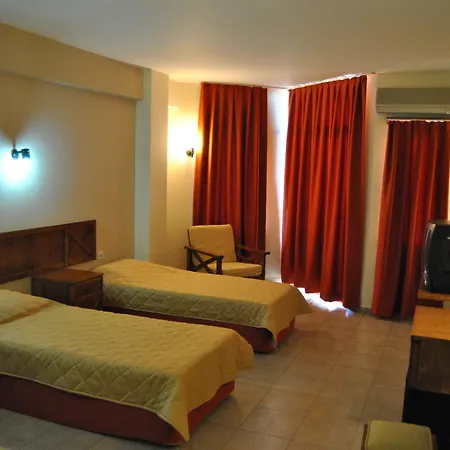 Benna Hotell 3*